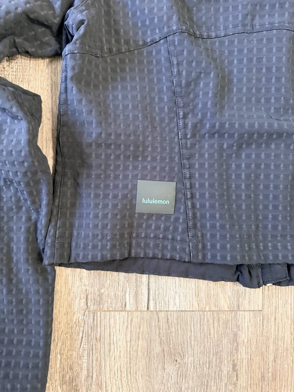 LULULEMON Soft-shell Crop Jacket